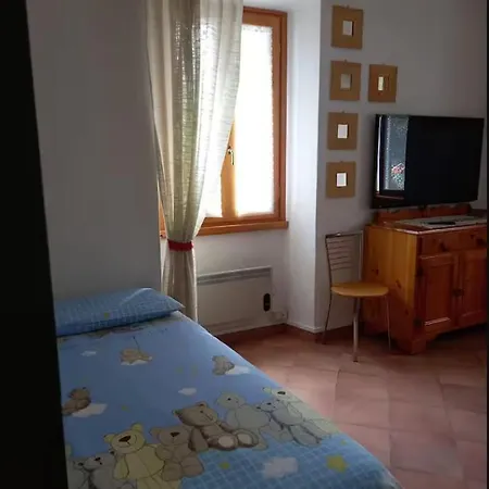 Via Monte Braulio 19 아파트